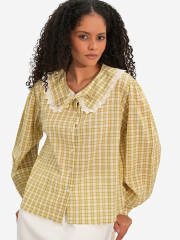 Bigdart Blouse in Geel: voorkant