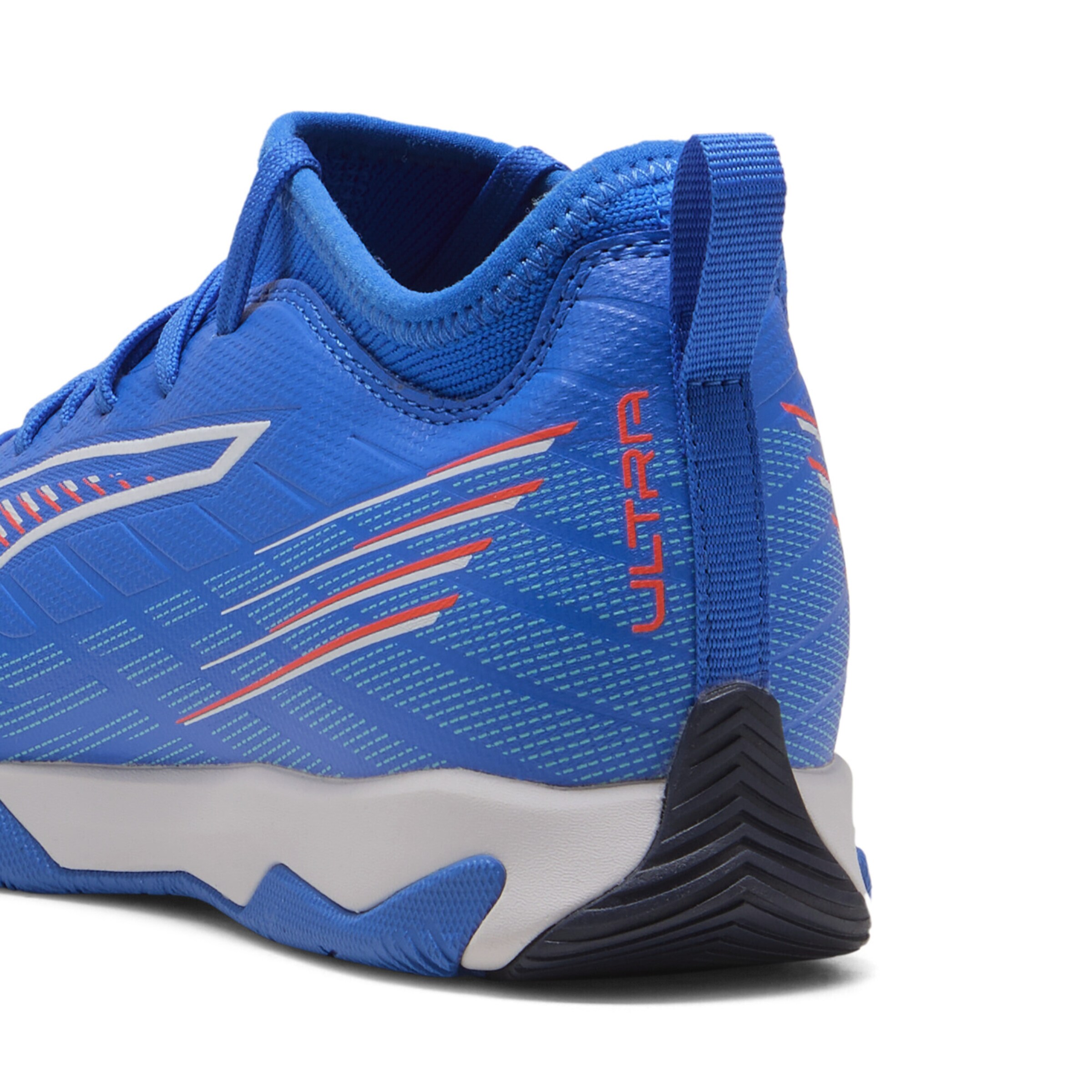 PUMA Sportschuh 'Ultra 6 Match' in Blau