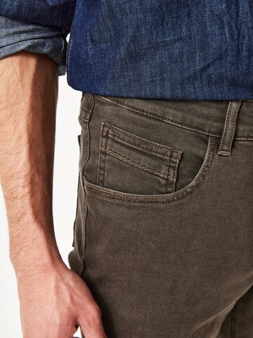 PADDOCKS Slimfit Jeans in Braun