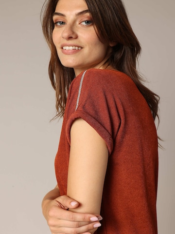 T-shirt 'Kriva' Deeluxe en rouge