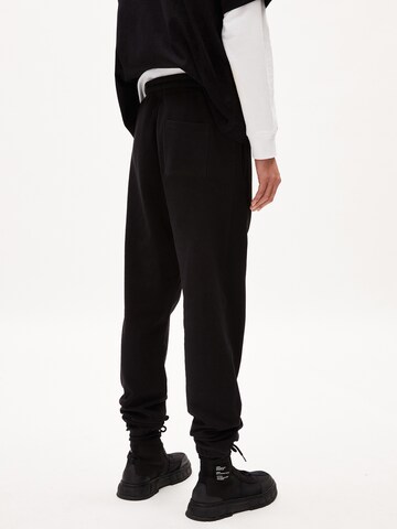 ARMEDANGELS Tapered Broek in Zwart