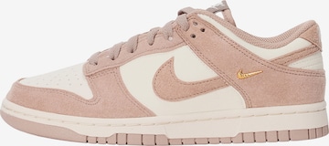 Nike Sportswear Matalavartiset tennarit 'DUNK' värissä beige: etupuoli