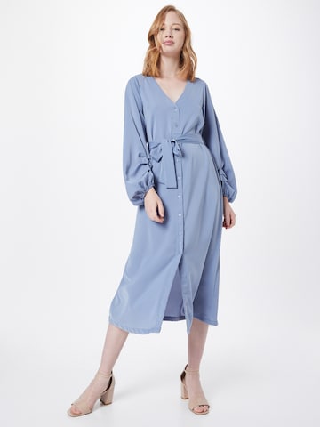 Robe-chemise 'BILLIE & SUZIE' In The Style en bleu