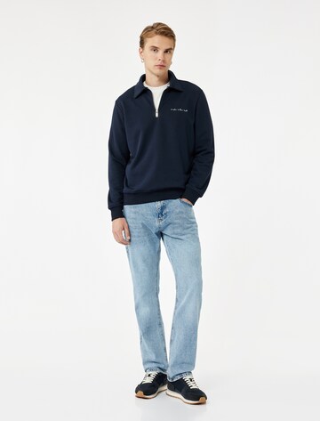Koton Sweatshirt in Blau: Vorderseite