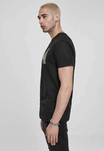 Mister Tee Shirt in Black