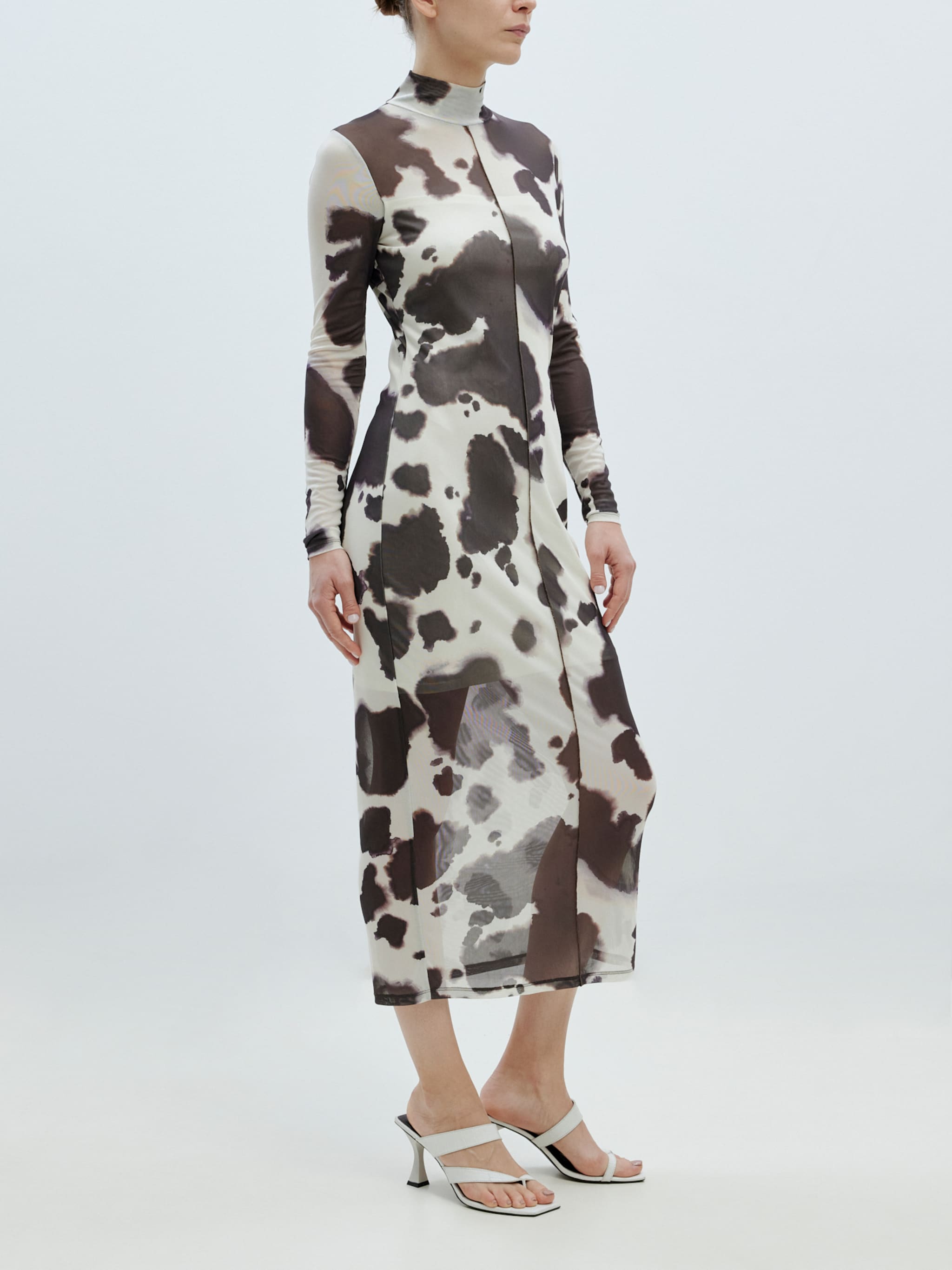 EDITED Produkte Kleid 'Nuzana' schwarz