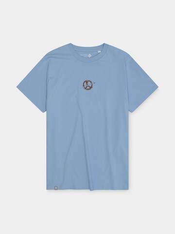Bavarian Caps Shirt 'Lucky Luke: Bierfässer' in Blue: front