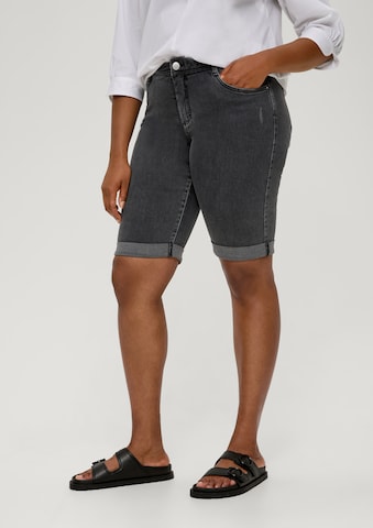 Coupe slim Jean TRIANGLE en gris : devant