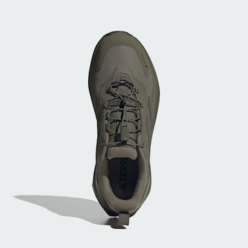 ADIDAS TERREX - Sapato baixo 'Trailmaker 2' em verde