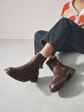 Next Bootie in Brown