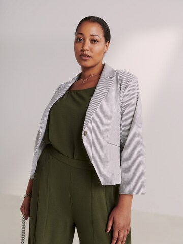 Guido Maria Kretschmer Curvy - Blazer 'Elna' en azul: frente