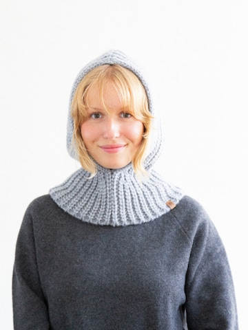 KOPYTO Beanie 'ALUCO' in Silver: front