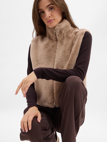 Marie Lund Weste in Beige