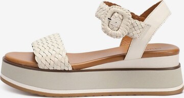 INUOVO Sandals in Beige