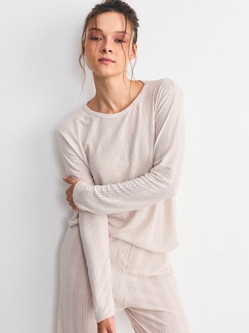 C&City Pyjama‌‌ in Beige