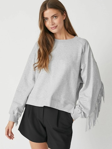 T-shirt 'Stud' co'couture en gris : devant