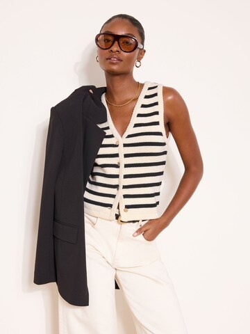 Lipsy - Cárdigan en blanco