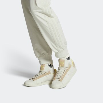 ADIDAS ORIGINALS Σνίκερ χαμηλό 'Stan Smith Parley' σε μπεζ: μπροστά