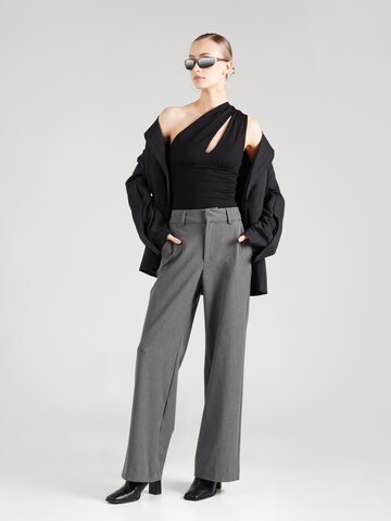 WEEKDAYTop - crna boja