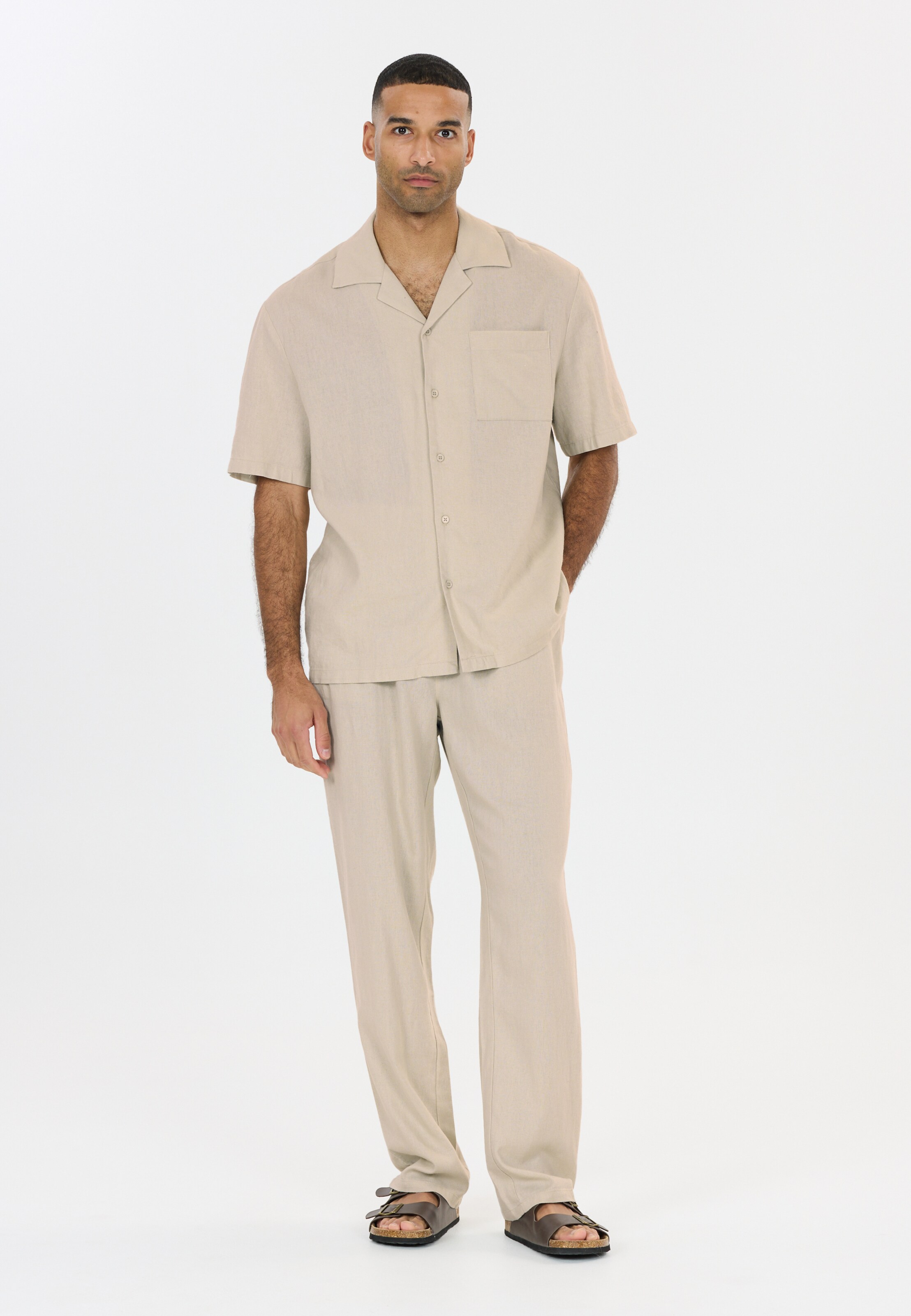 NOU Regular fit Button Up Shirt 'Dalan' in Beige