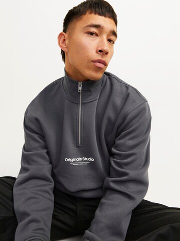 JACK & JONES Sweatshirt 'JORVesterbro' i grå