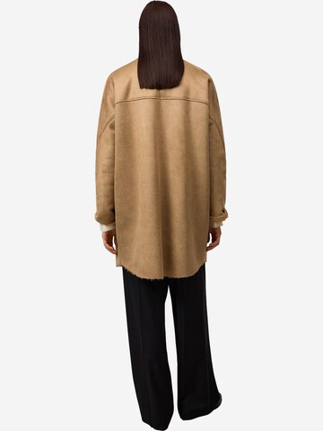Cappotto di mezza stagione di Adolfo Dominguez in beige