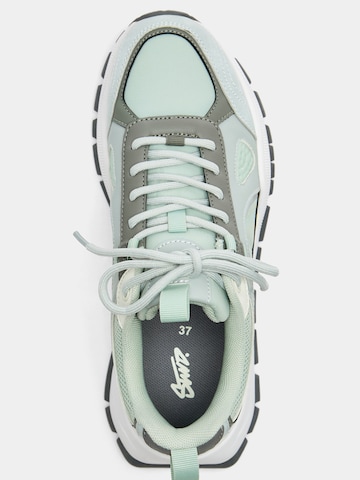 Pull&Bear Sneakers laag in Groen