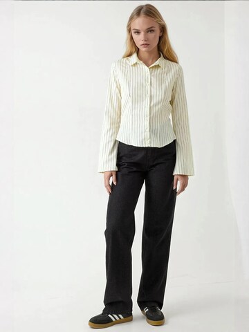 Hiccup Blouse in Yellow