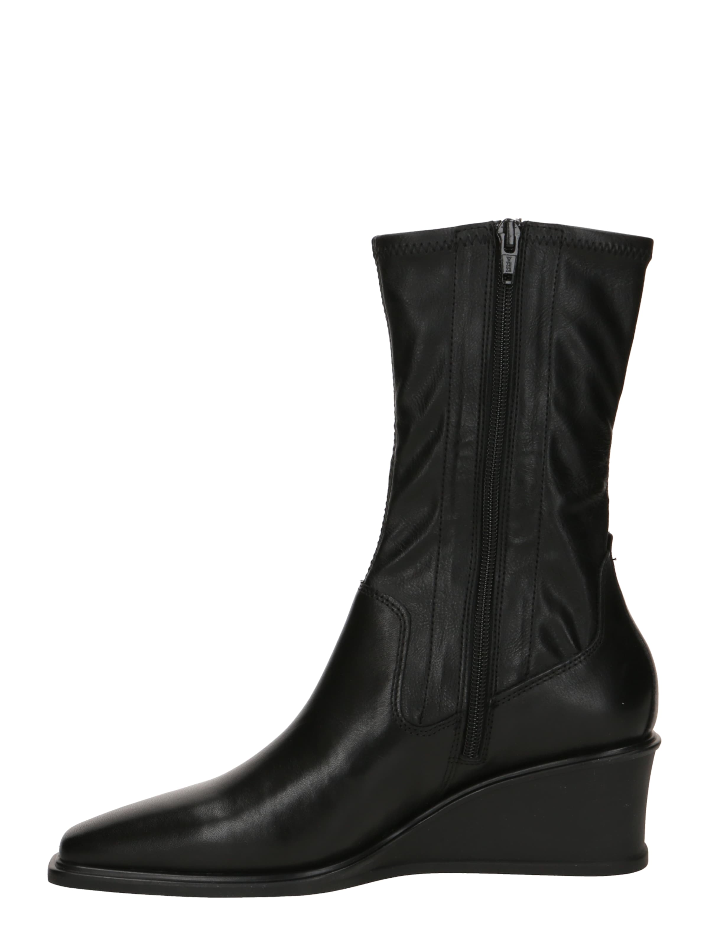 VAGABOND SHOEMAKERS Ankle Boots 'AINO' in Black