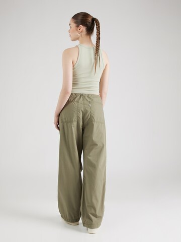 LEVI'S ® Loose fit Trousers in Green