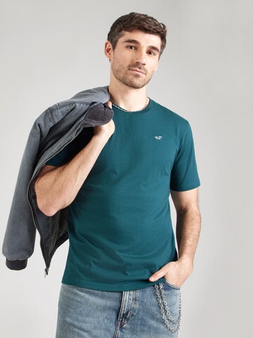 HOLLISTER Shirt in Green: front