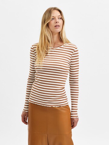 T-shirt 'Anna' SELECTED FEMME en orange : devant