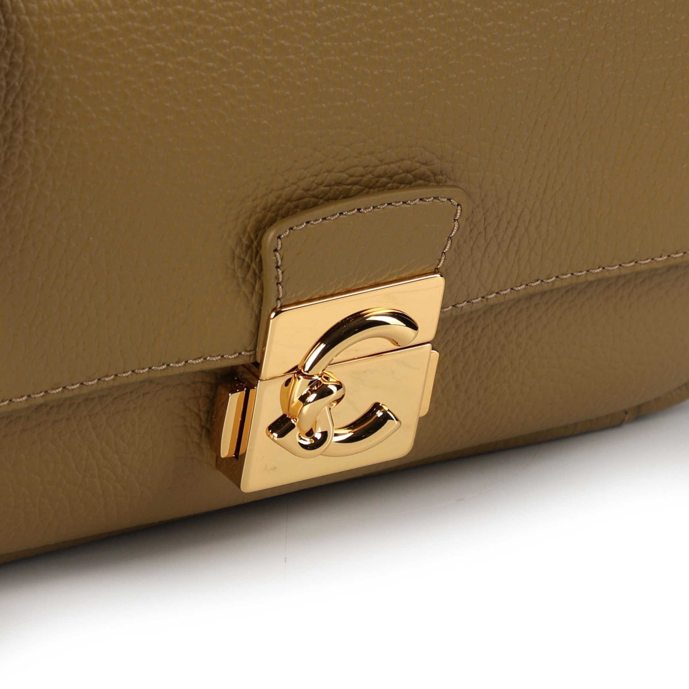 Coccinelle Schultertasche 'C-Me Lock' in Braun