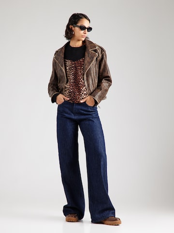 Top 'PCTIFFANY' di PIECES in nero