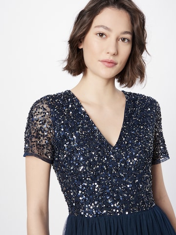 Robe de soirée 'DELICATE' Maya Deluxe en bleu