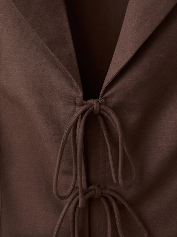 MANGO Kostymväst 'LINOVIS' i brun