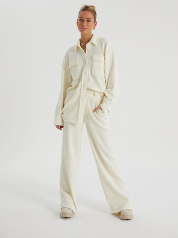 millane Loose fit Trousers 'Penelope' in White: front