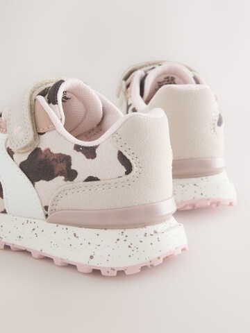 Botoșei bebeluși de la Next pe bej