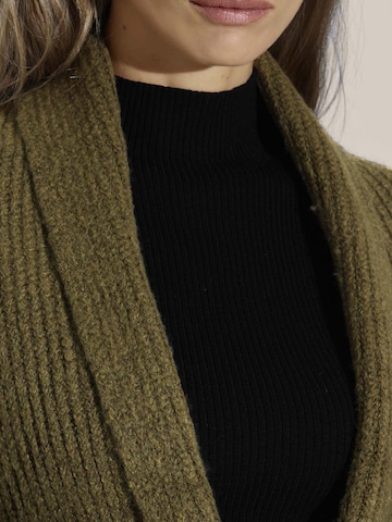 Manteau en tricot MADELEINE en vert