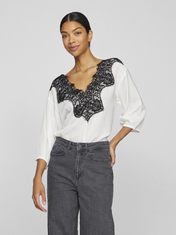 T-shirt VILA en blanc : devant