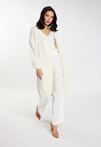 Cardigan faina en blanc