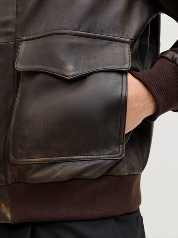Jack & Jones Premium Jacke 'JPRBLUchapman' in Braun