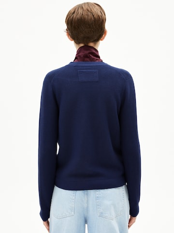 Cardigan ARMEDANGELS en bleu