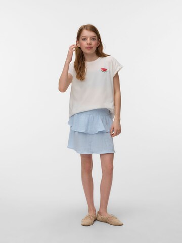 Vero Moda Girl - Camiseta 'VMNanna' en blanco