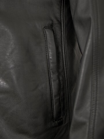 EXZ By Existenz Tussenjas 'Arnie' in Zwart