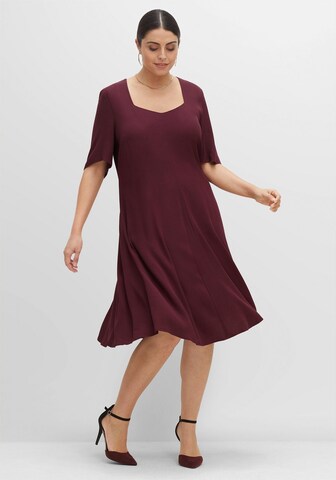 Robe de cocktail SHEEGO en rouge