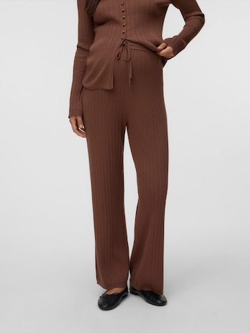 Vero Moda Maternity Свободный крой Штаны 'VMMWillow' в Коричневый: спереди