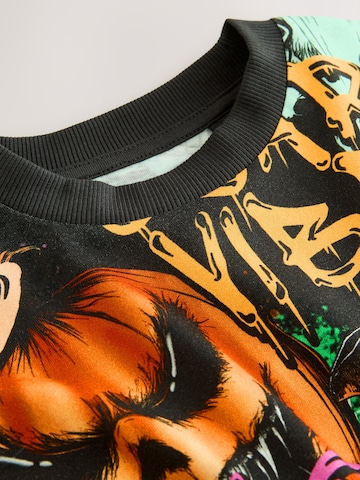 Next Shirt in Black