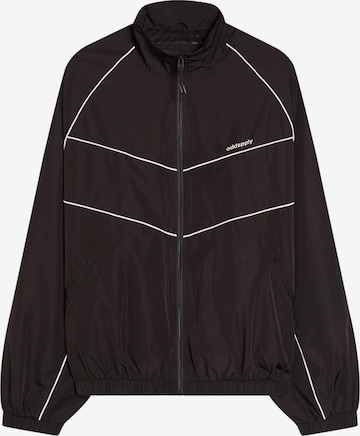 Veste mi-saison Bershka en noir : devant