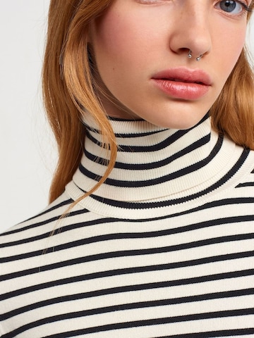 Dilvin Pullover 'Pullover' in Weiß